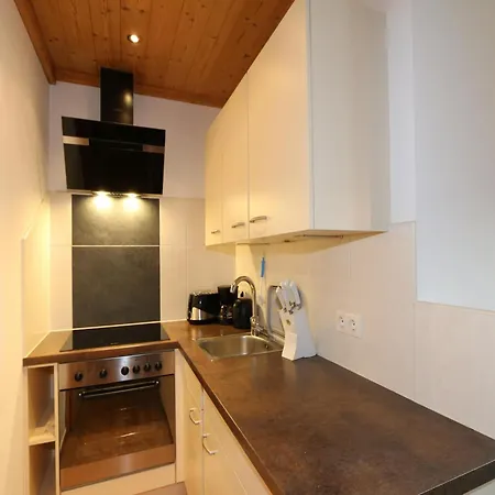 In Near Apartment Fuegen