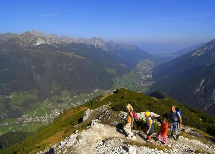 In Near Apartment Fuegen